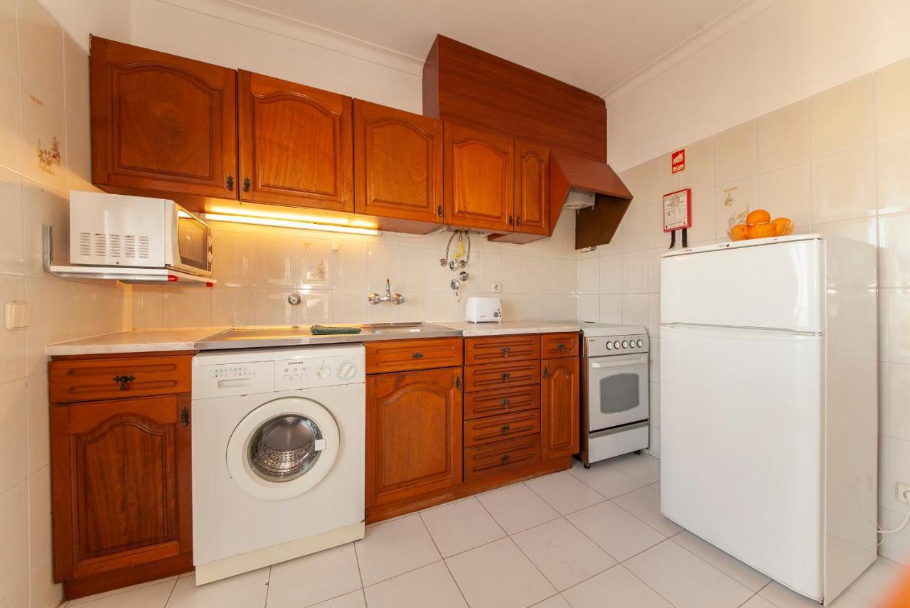 B25 - Candimar Beach Apartment Портиман Екстериор снимка