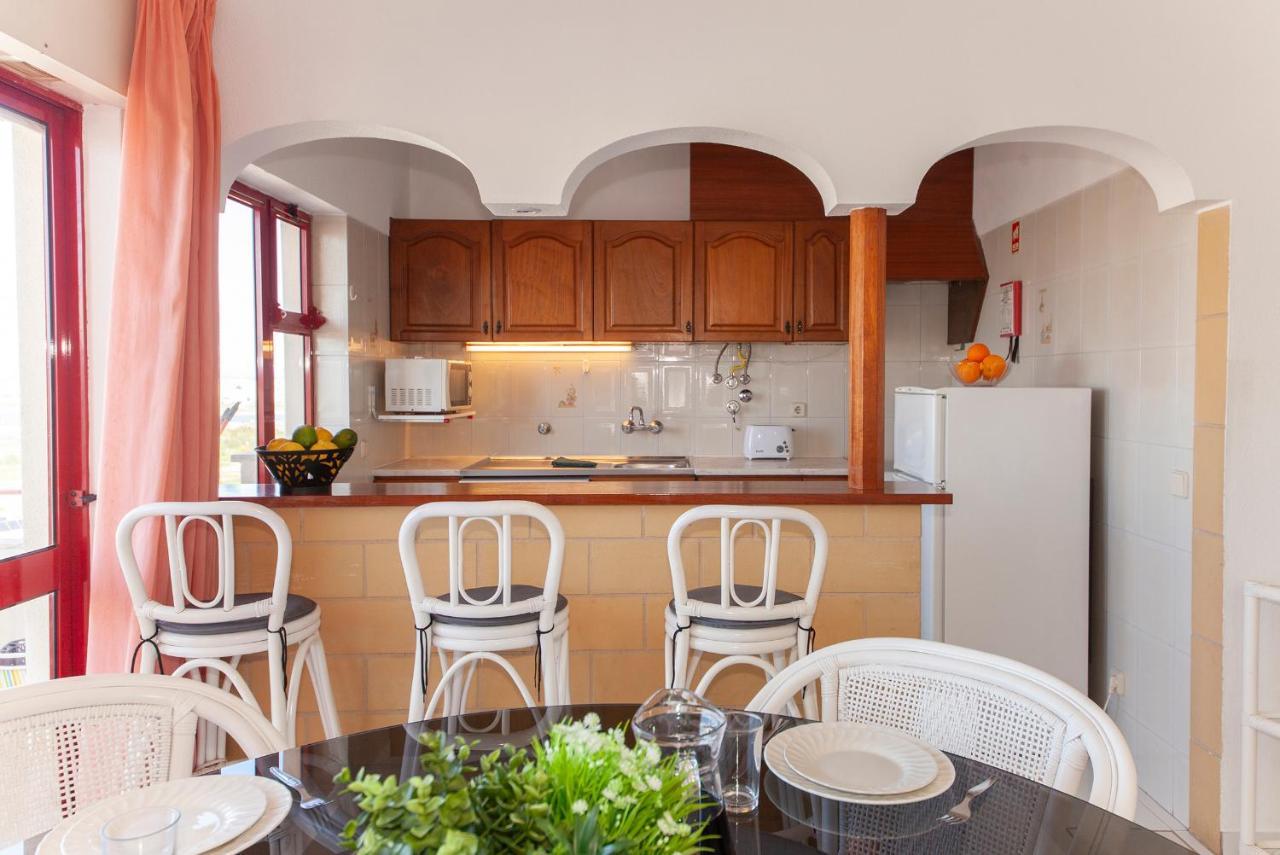 B25 - Candimar Beach Apartment Портиман Екстериор снимка